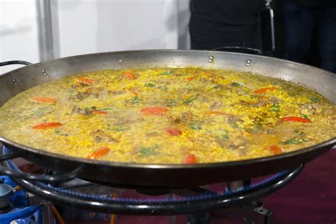 paella on gas stove